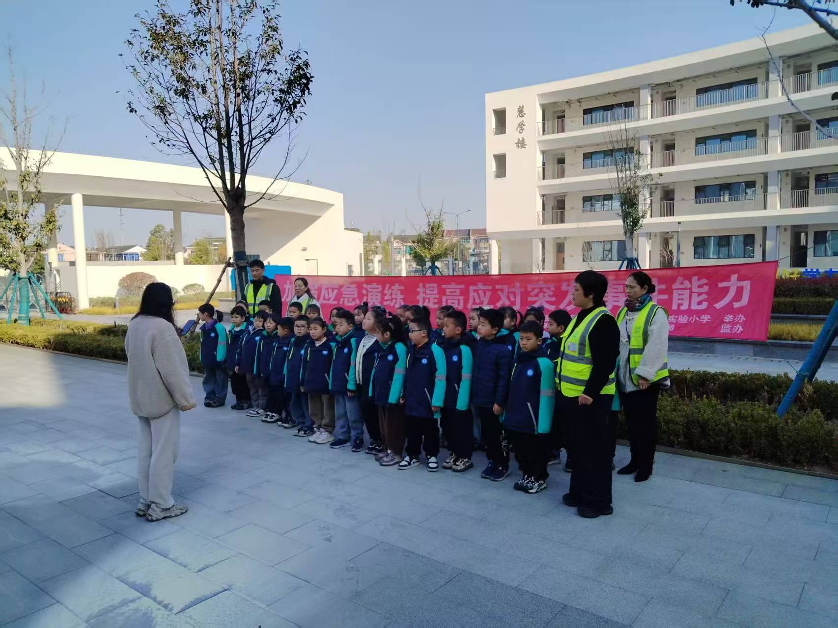 1742264613443287.jpg 1742264613443287.jpg